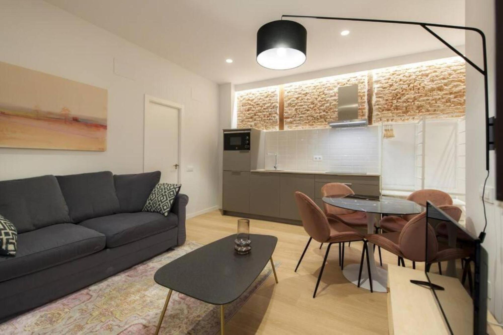 Apartamentos En La Latiina Madrid Exterior photo